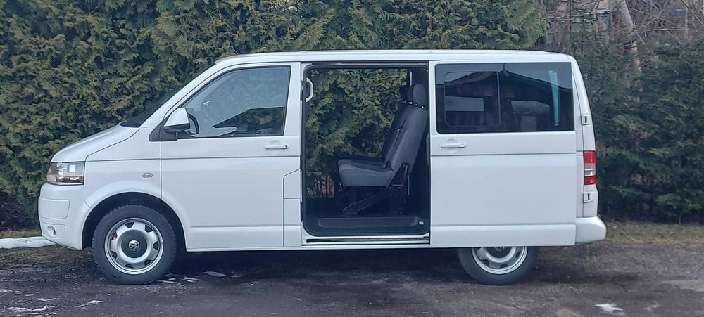 VOLKSWAGEN Caravelle 2010 — imagine 4
