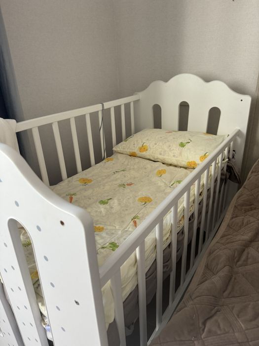 Продам кроватку детскую