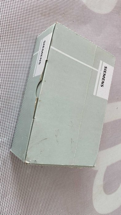 Termostat programabil Siemens RDE100.1 cu fir lcd