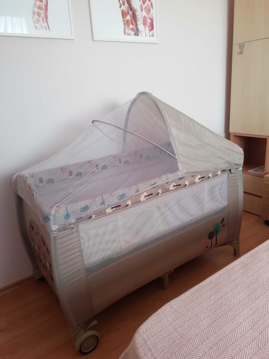Сгъваема кошара CHIPOLINO BELLA с матрак 120х60 см към нея