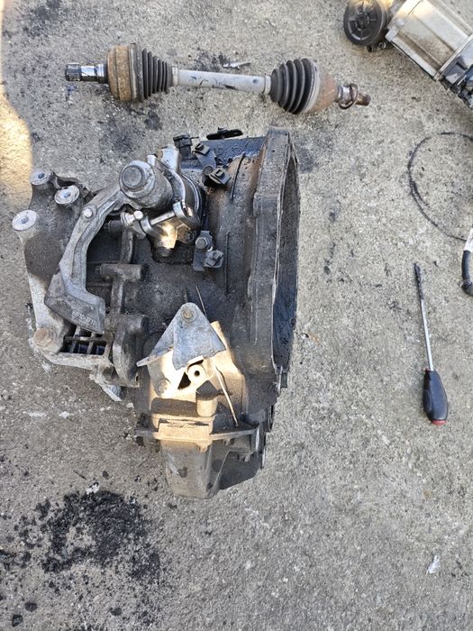 Скоростна кутия за Opel Astra J 1.7cdti 6ск.