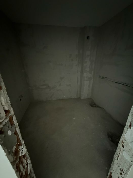 Дава се под наем Четиристаен апартамент в Асеновград - 160 кв.м за 1500 € - Снимка #17