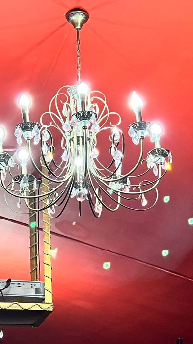 Люстра срочно продается