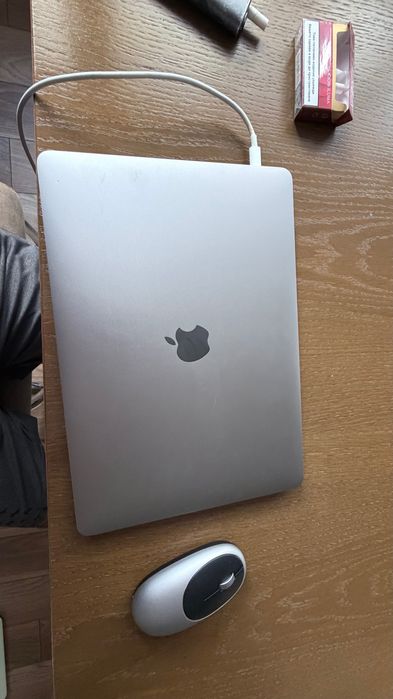 MacBook Pro 13” 2020 (A2289) – 8GB RAM / 512GB SSD – Space Gray