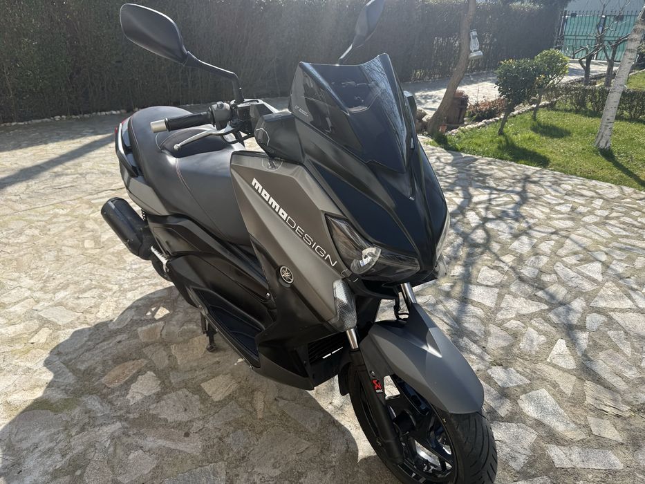 Yamaha X-max 125