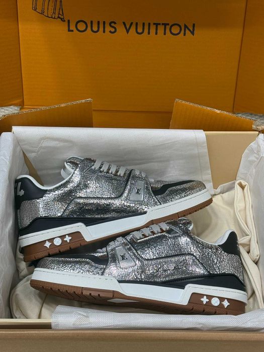 Adidasi Louis Vuitton Trainer Premium