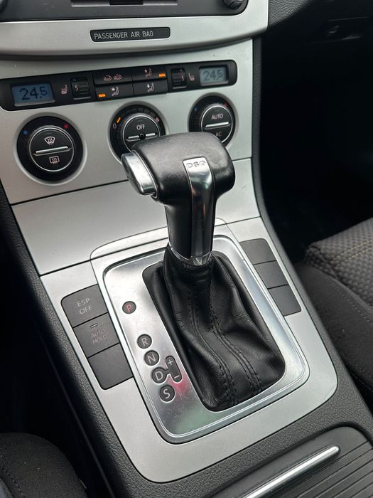 Vw Passat 2.0TDI 140CP EURO 5 2009 DSG - Trapa - Navigatie