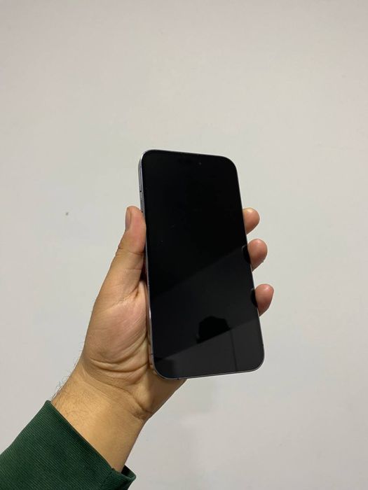Iphone 15 pro natural