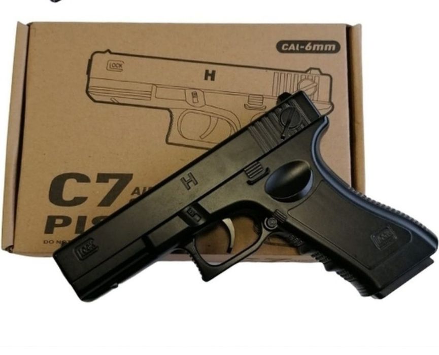 C7 pistol igrushka metal