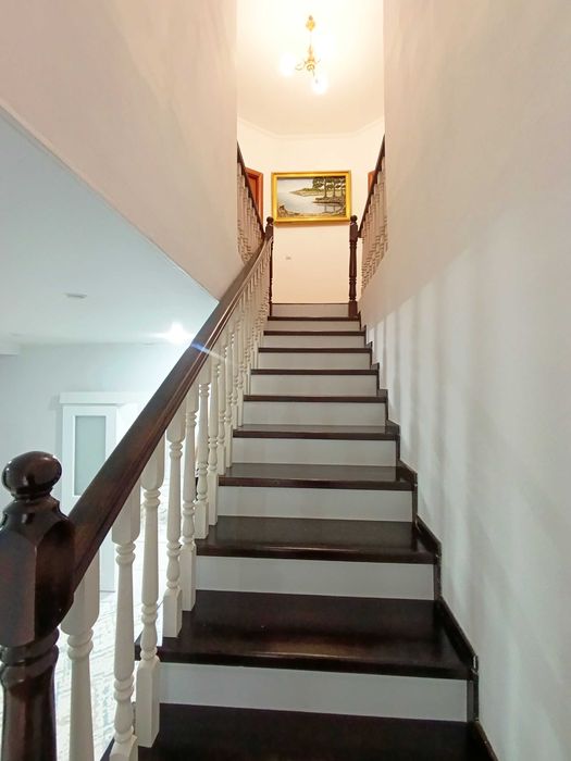 В продаже 5-ти комнатный коттедж