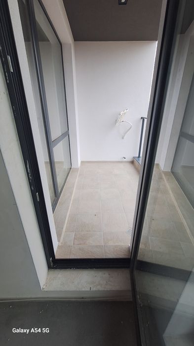 Продава  без комисиона двустаен