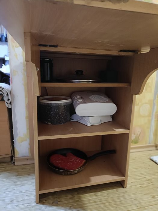 Продам Стол-тумба