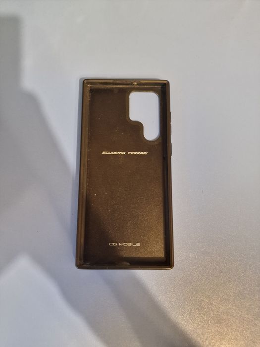 Husa Samsung S22 Ultra Ferrari Carbon Fibre