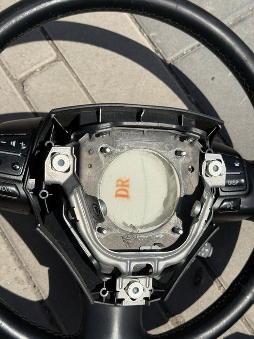 Руль на лексус gs 300/350