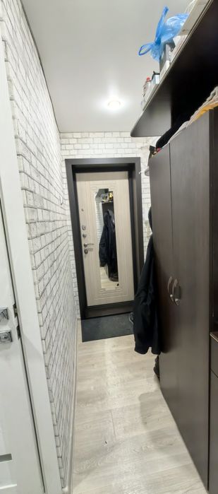 Продаётся 2х комнатная квартира