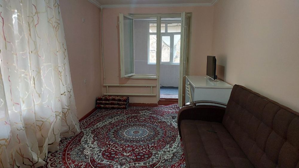 Сдам свою 1 комнатную квартиру переделанную в 2х