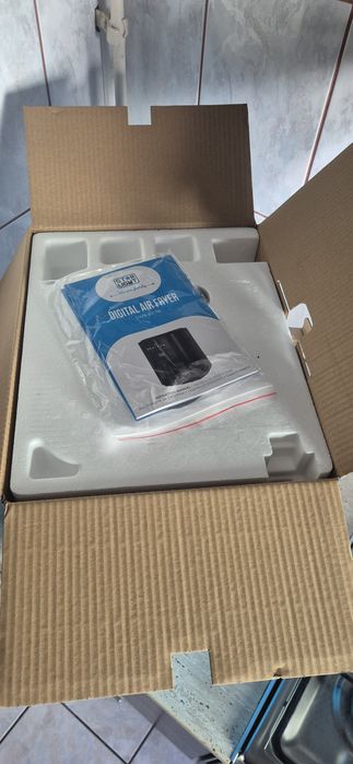 Friteuză  AIR FRYER starlight