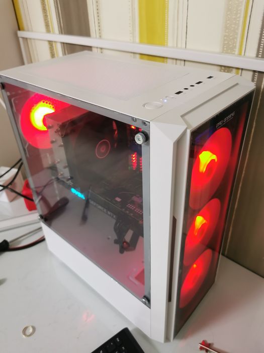 Unitate PC Gaming  Ryzen 5 5600X | RTX 3070 |  Ssd 500 samsung, B450