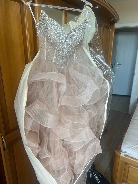 Бална дълга рокля