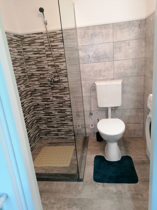 Garsonieră de închiriat