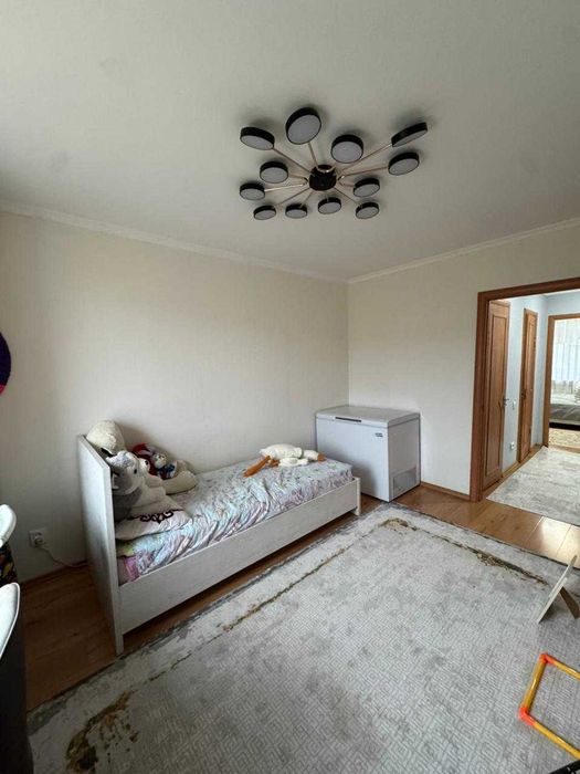 Продам 3 комн улучшенную квартиру