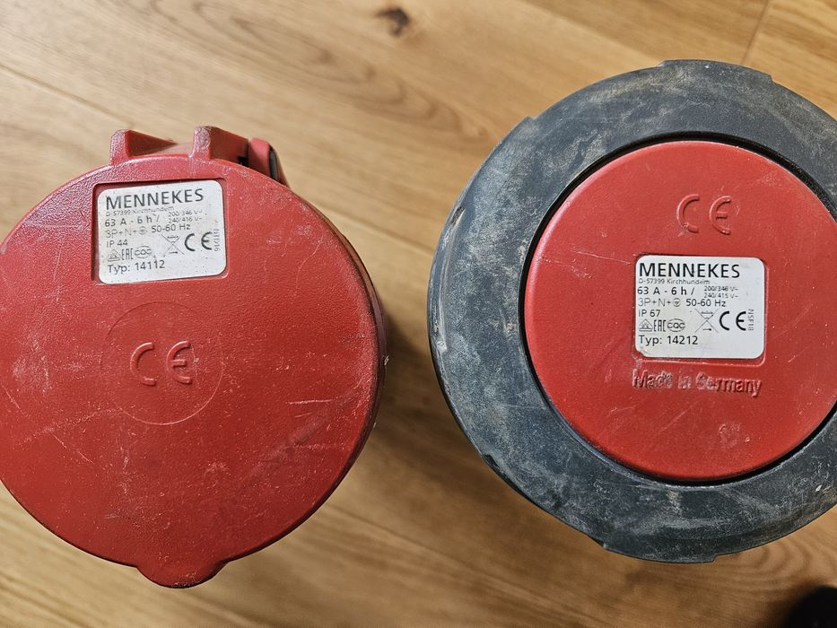 Priza trifazica 5P Mennekes Power Top Xtra IP44 63A 400V