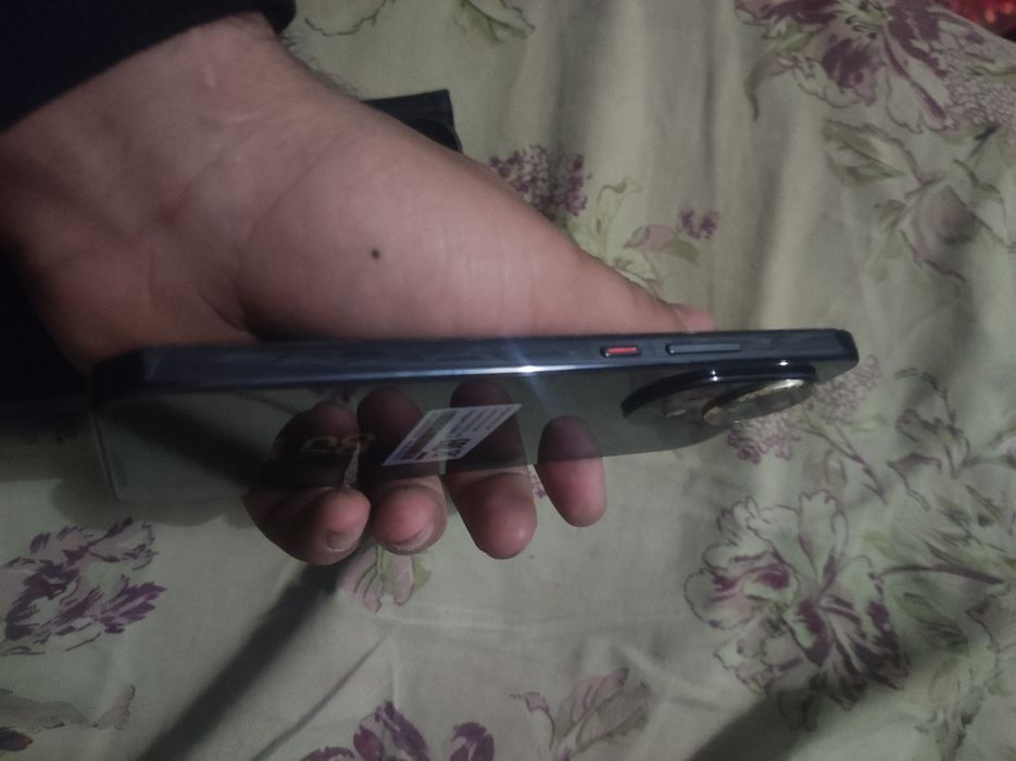 Huawei soatiladi naxt ga 256 gb xamma joyi ideal uz imey bugan