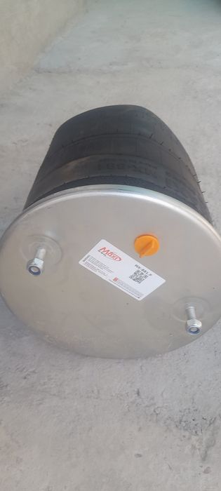 Podushka sotiladi traller prsepi uchun 1 dona yetqazib beramiz bepulga