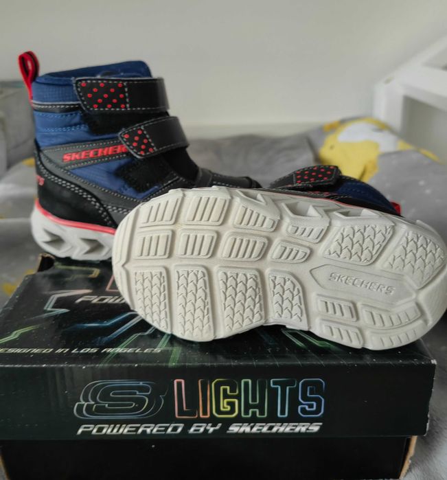 Skechers
Skechers Cizme / Ghete de zăpadă mărimea 21