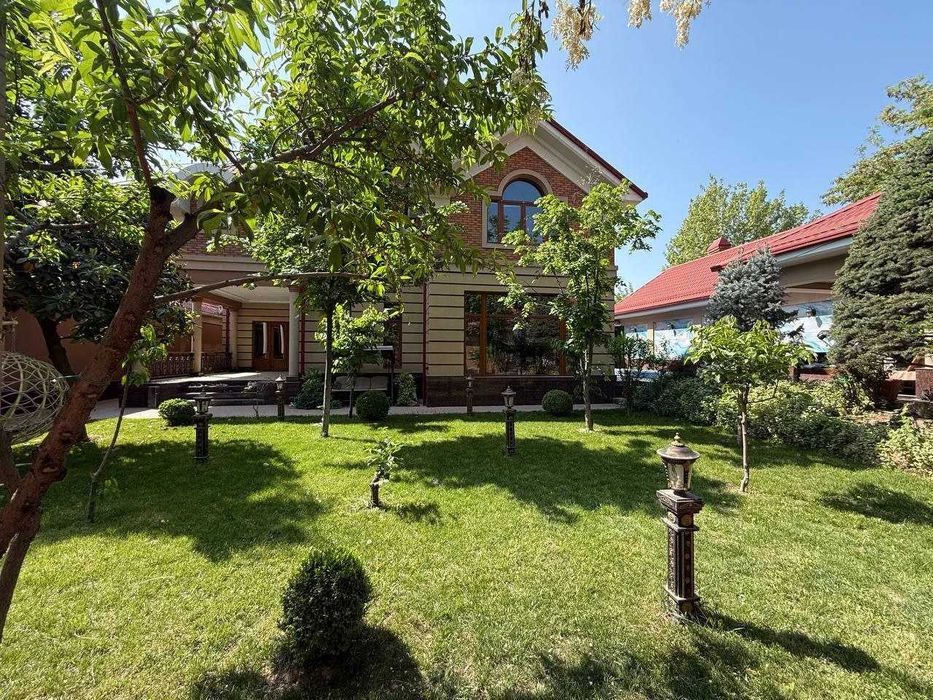 Аренда дома офис дедсад Гидрометцентр 9соток 5100уе