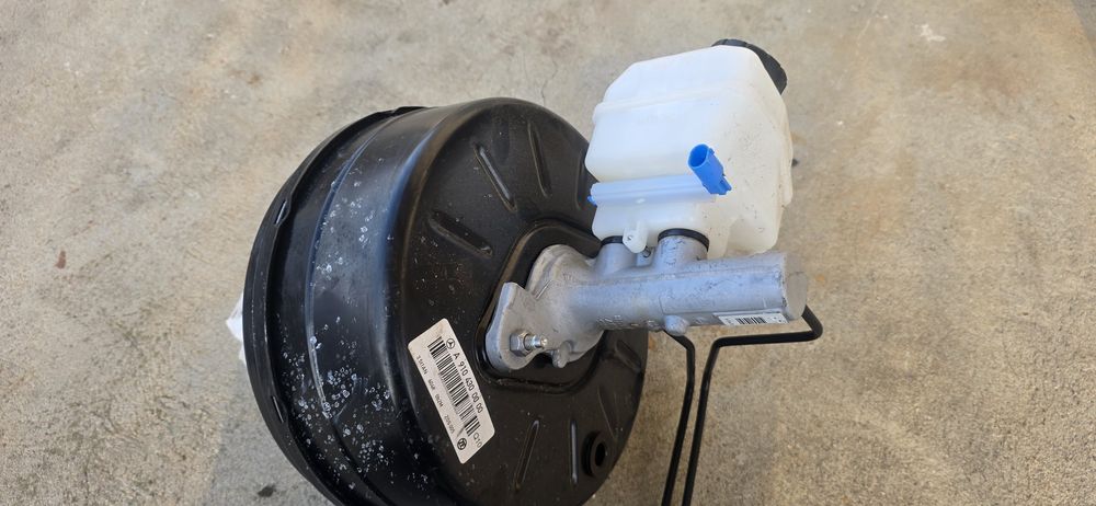 Pompă de frana Mercedes sprinter w907