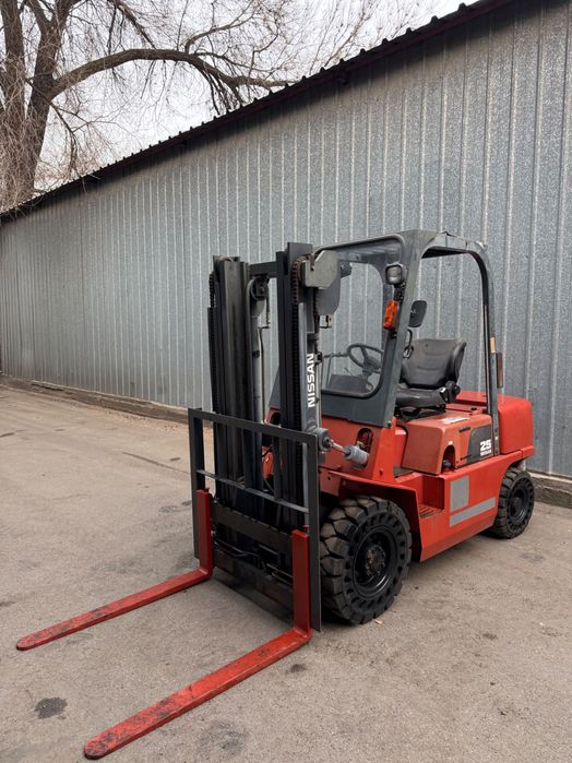 Вилочный Погрузчик Nissan PJ02
