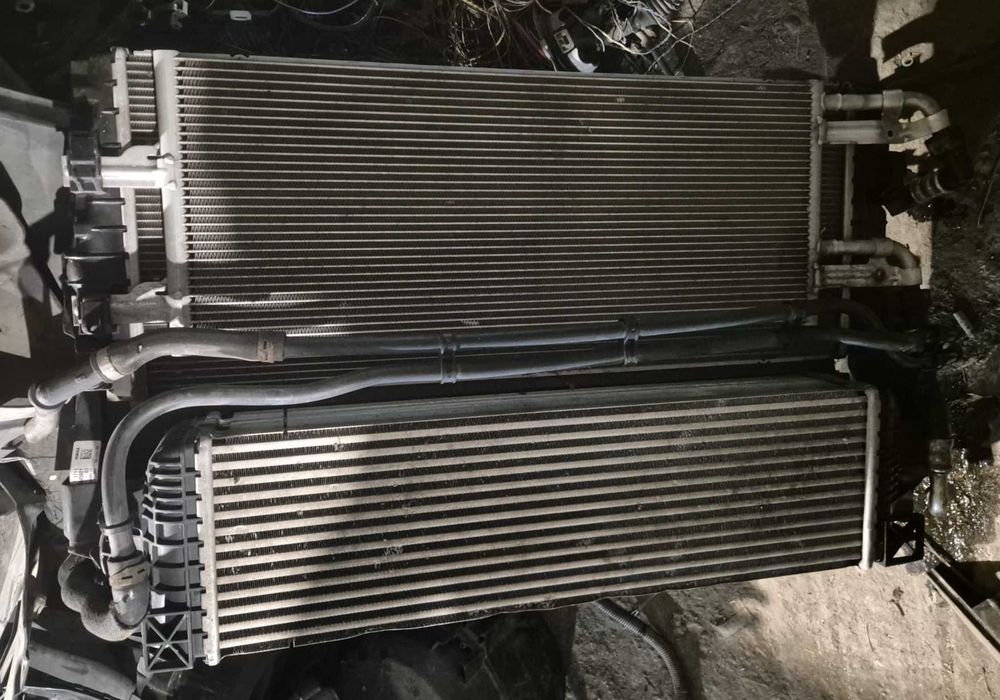 Piese dezmembrez dezmembrari BMW F40 xdrive seria 1 M135ix an 2020 Bucuresti Sector 6 usa fata spate amortizoare stopuri haion portbagaj fuzeta