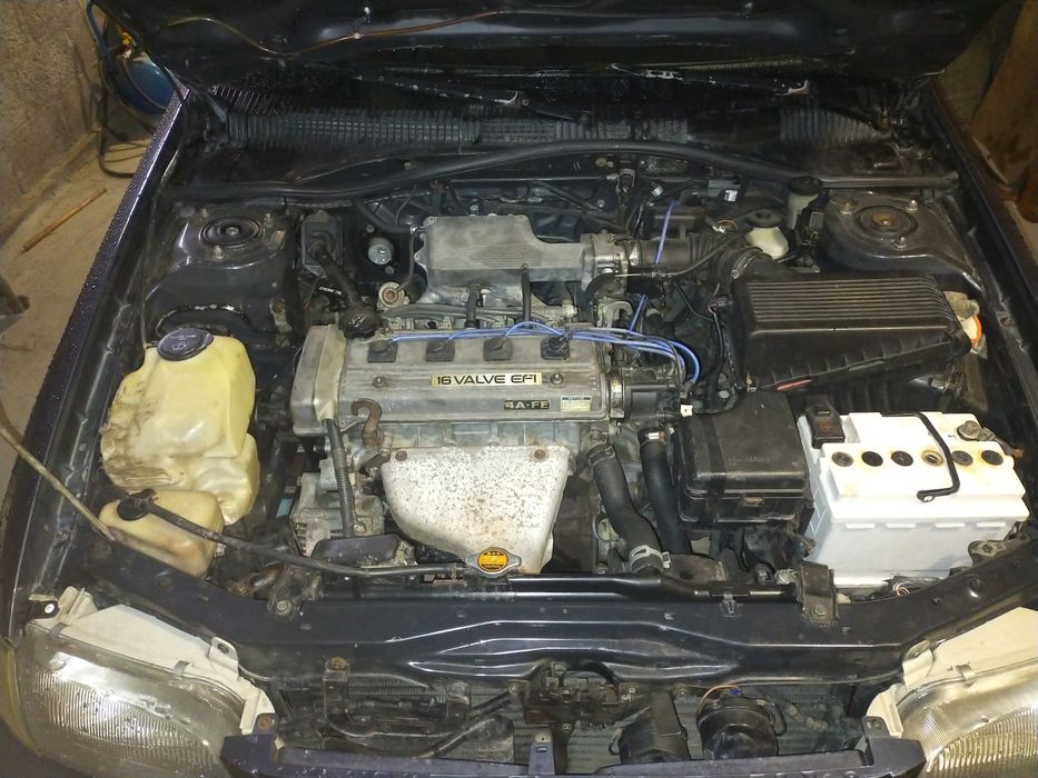 Продам Тойота Карина Е