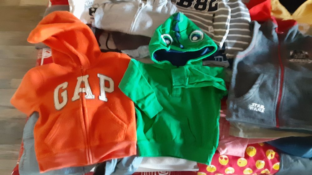 Lot haine băiat toamnă  iarnă   mărimea 92/98