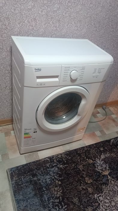 Продам стиральную машину Беко