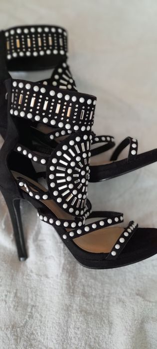 Sandale foarte elegante