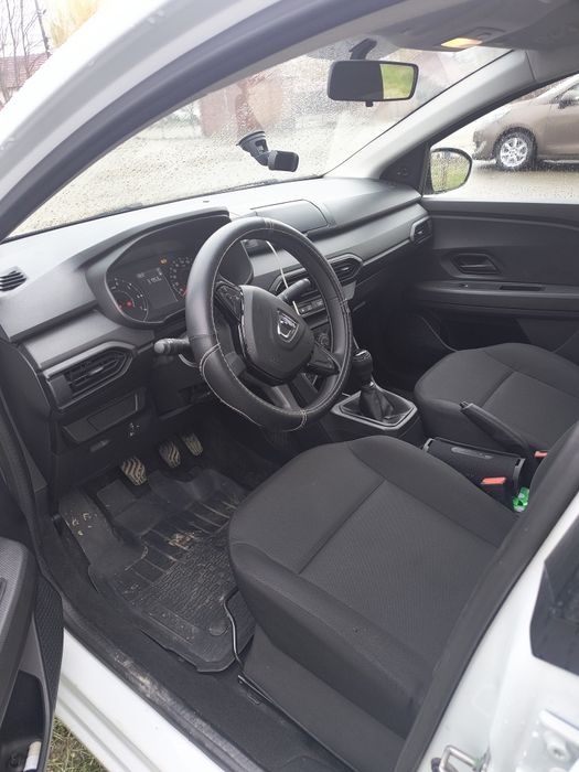 Dacia Logan ( doar 32000km)