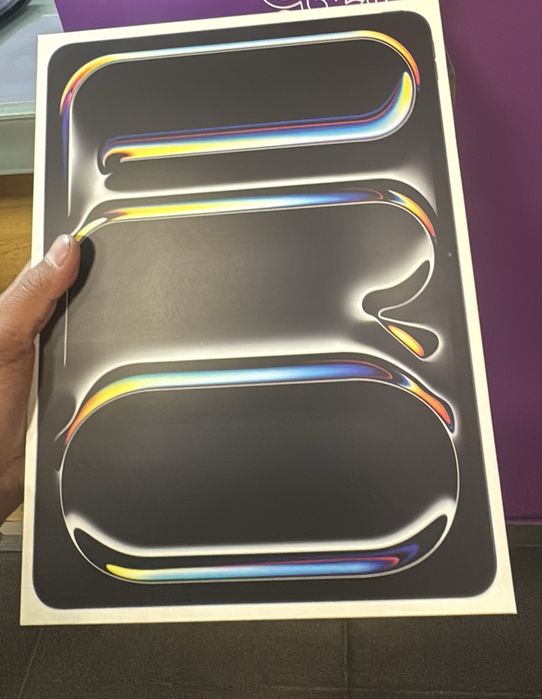 Apple iPad Pro 13 (2025, M5) Wi-Fi + Cellular 256GB