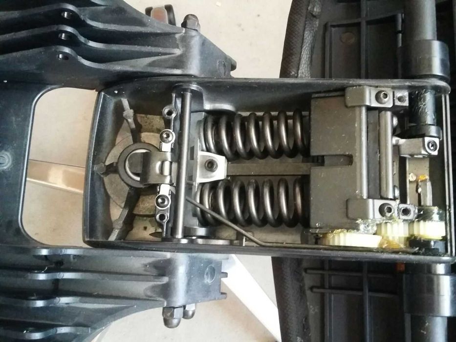 Офис стол TECHO подвижен анатомична облегалка мрежа