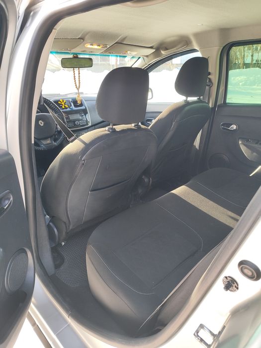 Рено Сандеро Степвей 2015 г