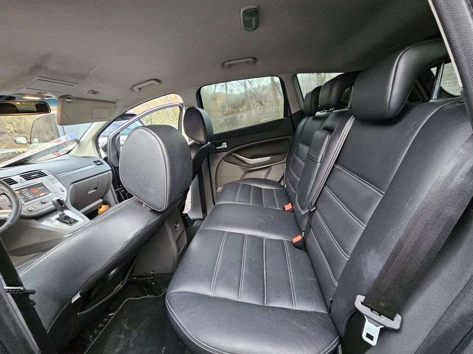 Ford KUGA / Automatik /4x4 / 2.0 Diesel