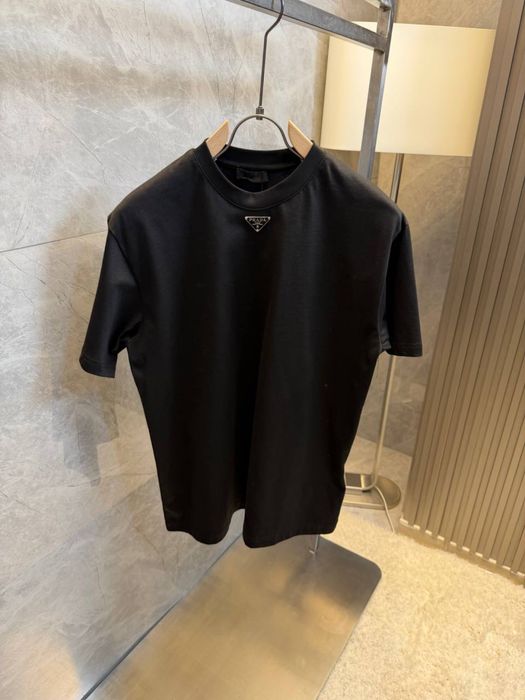 Tricou Prada premium - pret redus, plata la livrare cu verificare colet
