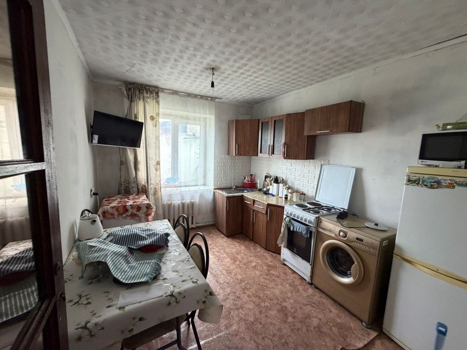 Продам срочно частный дом или меняю на 2 комн квартиру