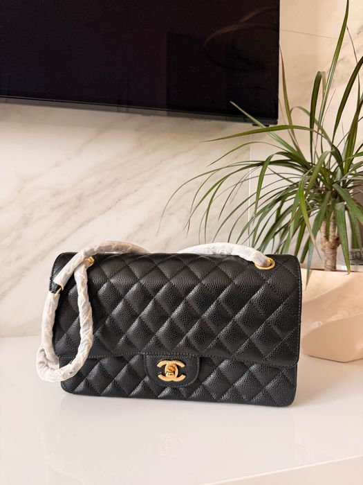 Дамска чанта - НОВА!