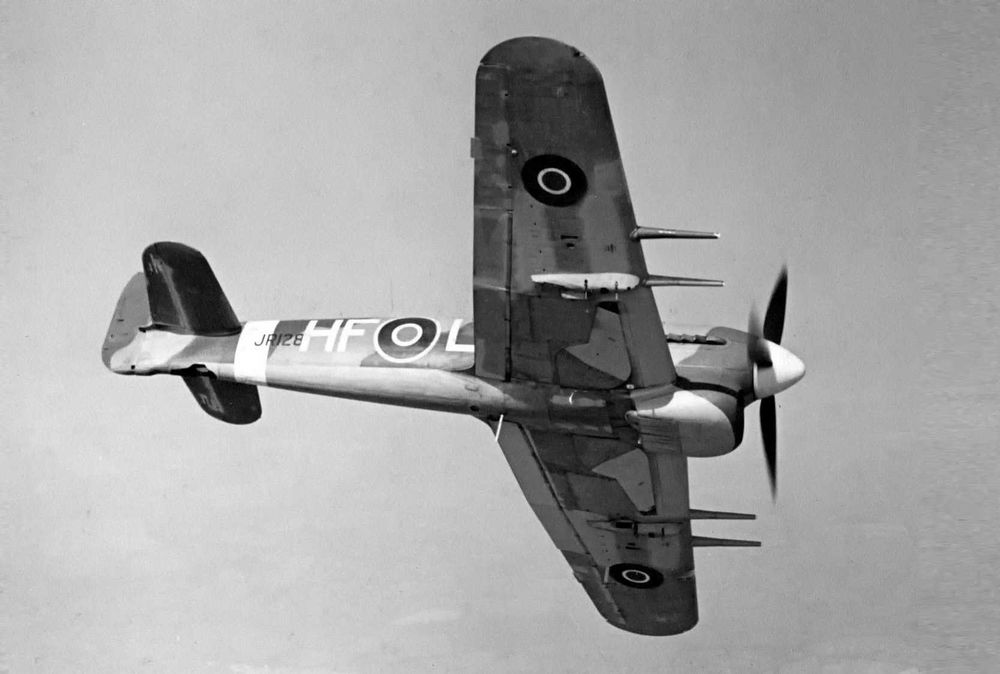 стендовая модель макет самолета Тайфун 1/72 NOVO Англия учебная