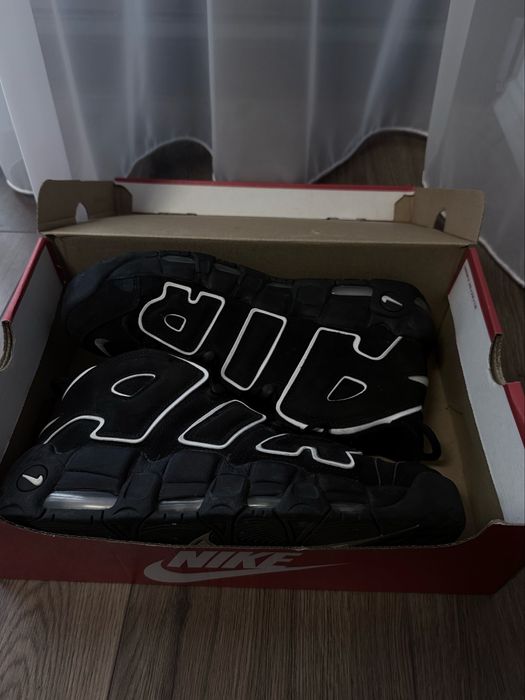 Nike Air More UPTEMPO