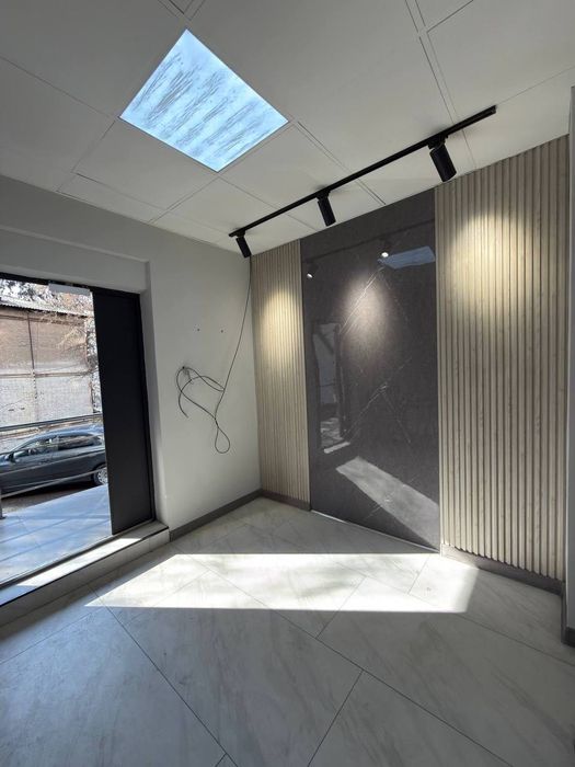 Продается помещение Махтумкули 205 кв.м