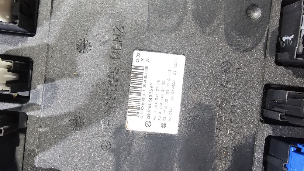 SAM fata Mercedes ML GL R W164 R251 A1645407562 ML320 ML350 ML280 ML42