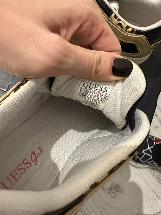 Дамски Кецове Guess